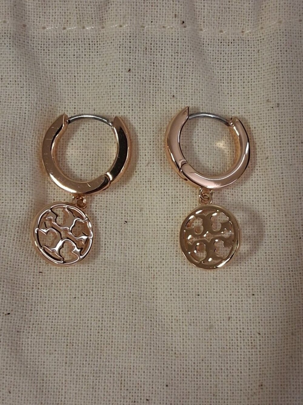 Tory Burch Icon Huggie Hoop Earrings – 18K Gold-Plated Brass | NWOT